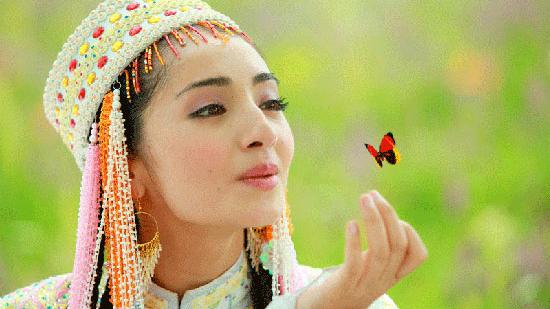 木子默 麦迪娜二胎生女凑成“好”字，姜潮陪产，陪妻子进产房的男人真好