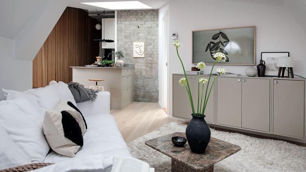 30万买下阁楼公寓，起初全家人的反对，装修完真的焕然一新，赚了