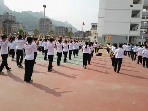 暴汗的第八套广播体操