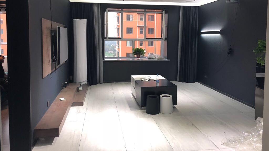 现代风新房完工，装修费全包30万，亲朋都说我傻，参观后都打脸了