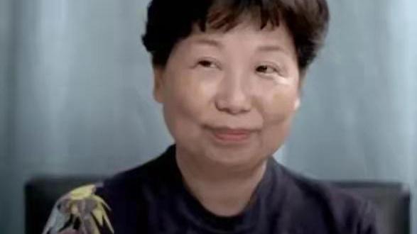 彬彬有理|老杜两位头号铁粉开始互撕，金果儿死咬蓝毛，蓝毛曝出大量内情