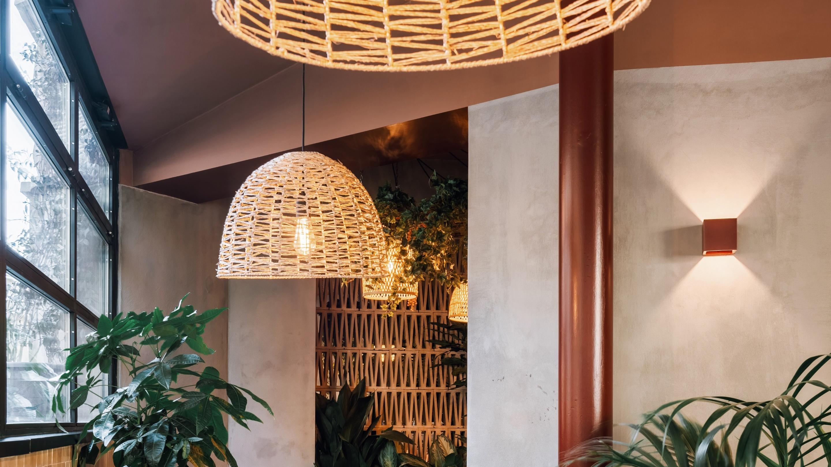 餐厅设计丨“藏”在罗马里的日料店