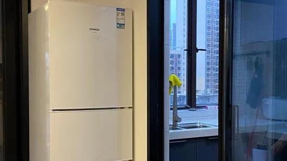 套内116花费12万，没吊顶，没封阳台，没有电视背景墙，贵吗？