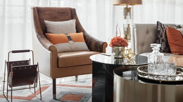 160平四居室在经典与现代之间，平衡着功能性与时尚美感