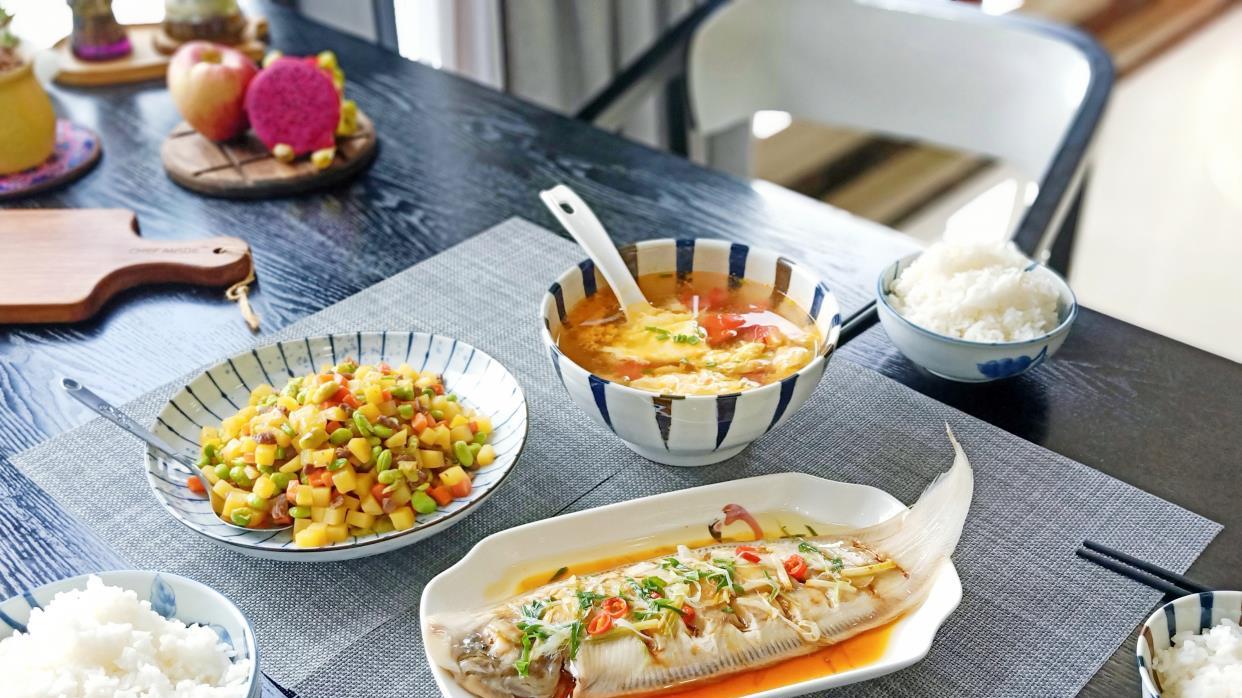 00后|原来，一场精致的生活，18分钟就上桌！网友：羡慕，会做饭真好