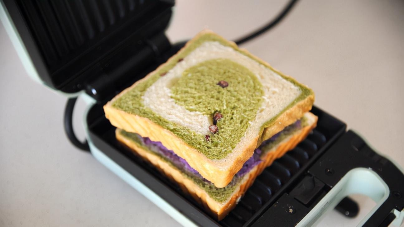 豆腐|元气满满的一天从早餐开始，一份简单好做的三明治，美好又温暖