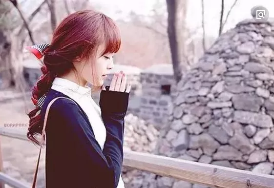 男人若爱你入骨髓，就不会允许你做这三件事