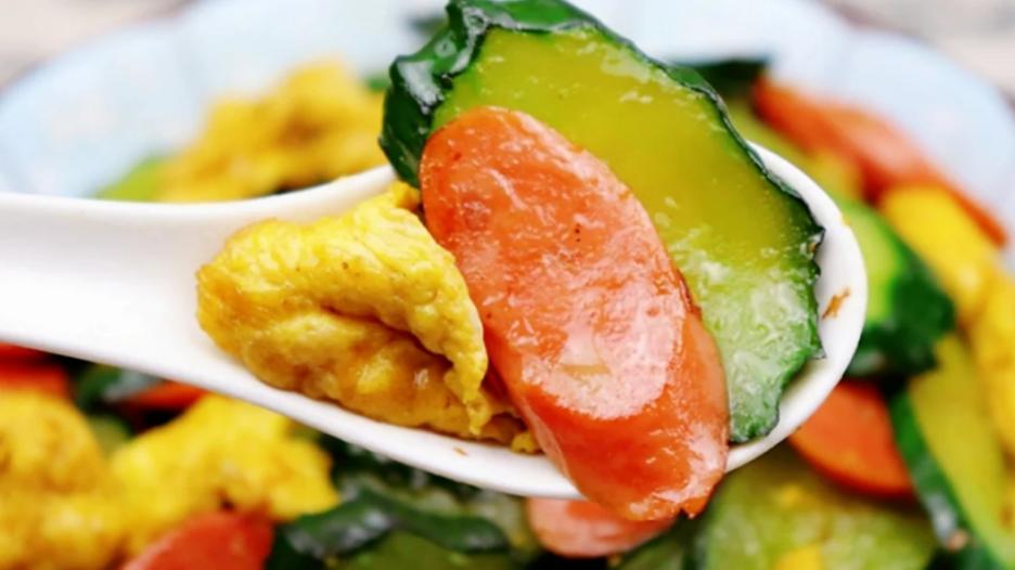 黄瓜|天气越来越冷，吃肉不如吃它，清脆爽口好吃下饭，6分钟出锅