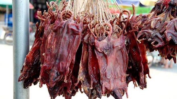 |国内5种“硬核”小吃，第一种很多人都不敢尝试，你吃过几个？
