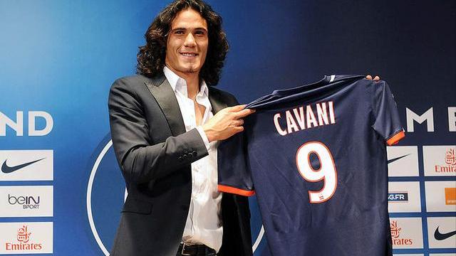 澎湃的澎湖湾|这就是咖位！卡瓦尼顾全大局，英超特事特办，C罗有望重披7号战袍