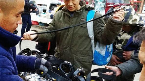 市场上20元一根现割的“牛皮带”，很多人买，是真的吗？