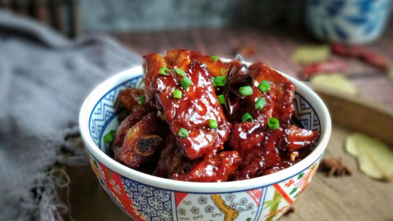饼干|排骨这样做色香味俱全，老少皆宜，上桌就秒光