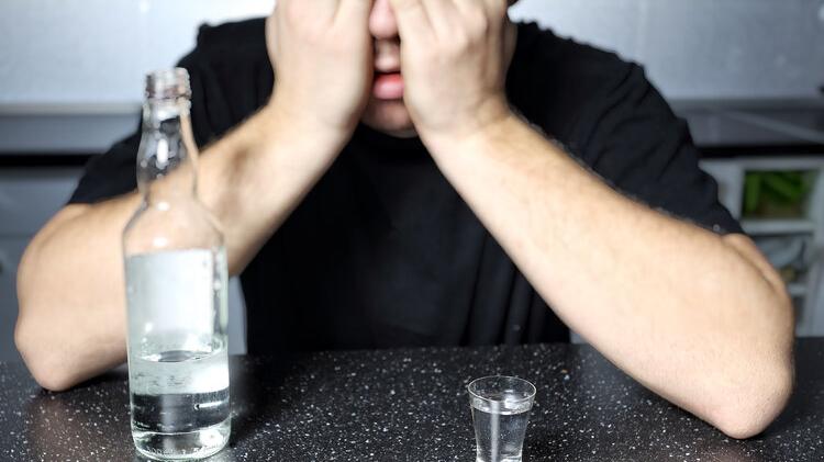 39奇妙的中医|每天晚上都要喝二三两白酒，对身体有好处吗？是时候说清了