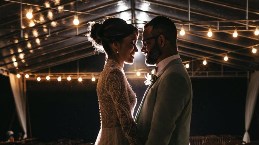 黄栗子|喜欢的人把我当朋友怎么办？3步让你扭转局势，轻松升级恋人身份