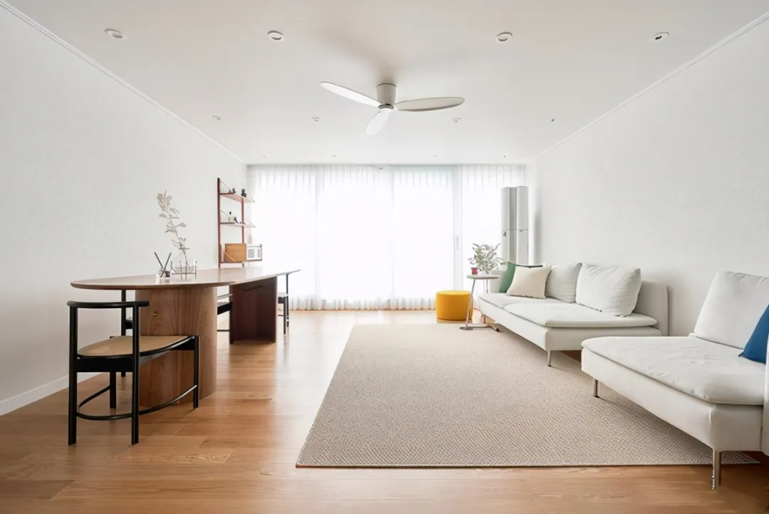 150平新房，为孩子坚持10年不看电视，电视墙改书房，你能接受吗？