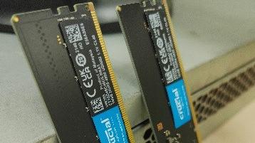 英睿达DDR5内存上市，比DDR4快50%