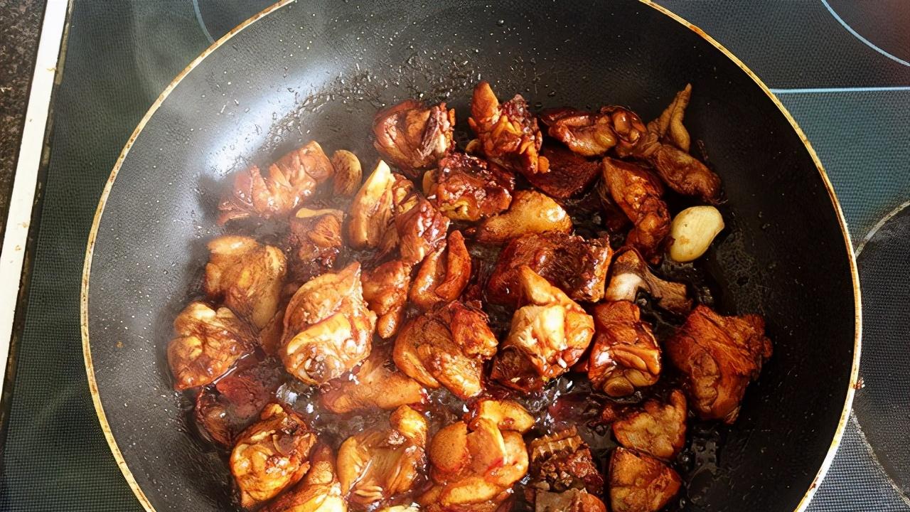 烧烤|小暑后，这肉要常吃，比羊肉便宜，比猪肉低脂，滋养身体好选择