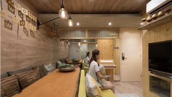 24㎡你觉得小？在香港是两居室还能住3口人，厕所还带浴缸，厉害不！