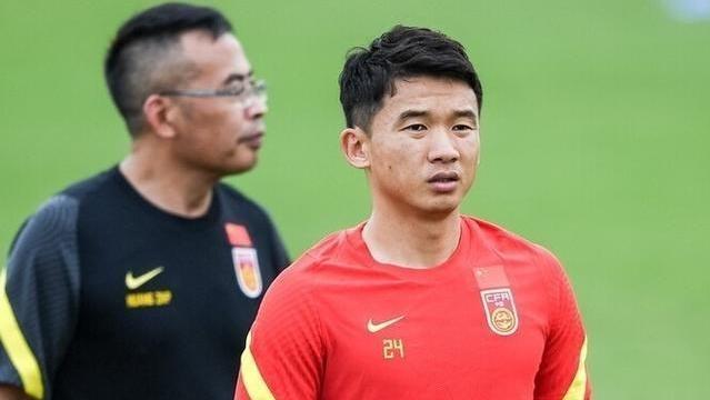 何沐青谈|李铁训练中给国安王牌开小灶，面授机宜将首发，吴曦或因此被激活