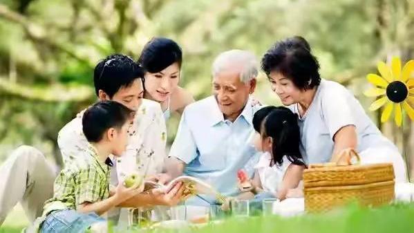 云雀飞舞 大学生千军万马过独木桥，去读研读博，对女生是最好的选择吗？