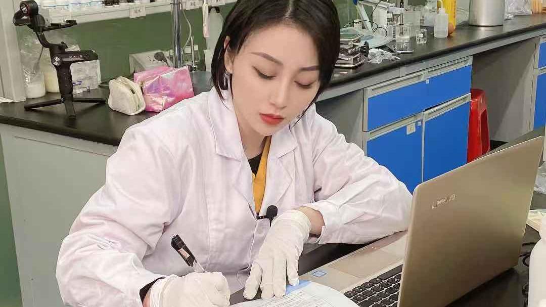 |诗踏绮：皮肤深层清洁这么做？