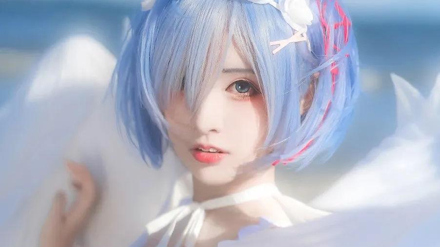 蕾姆|cos：天使蕾姆cos正片@外星嫣子，英雄抓住我的手