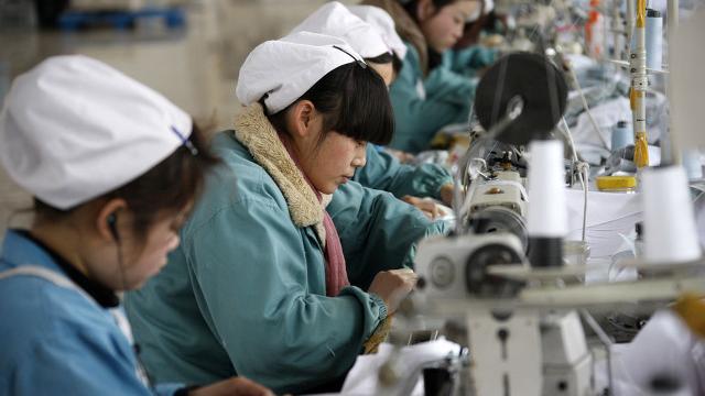 筱筱漫谈情感|岳母要求老婆出三十万给小舅子买房，老婆答应了，取钱发现钱没了