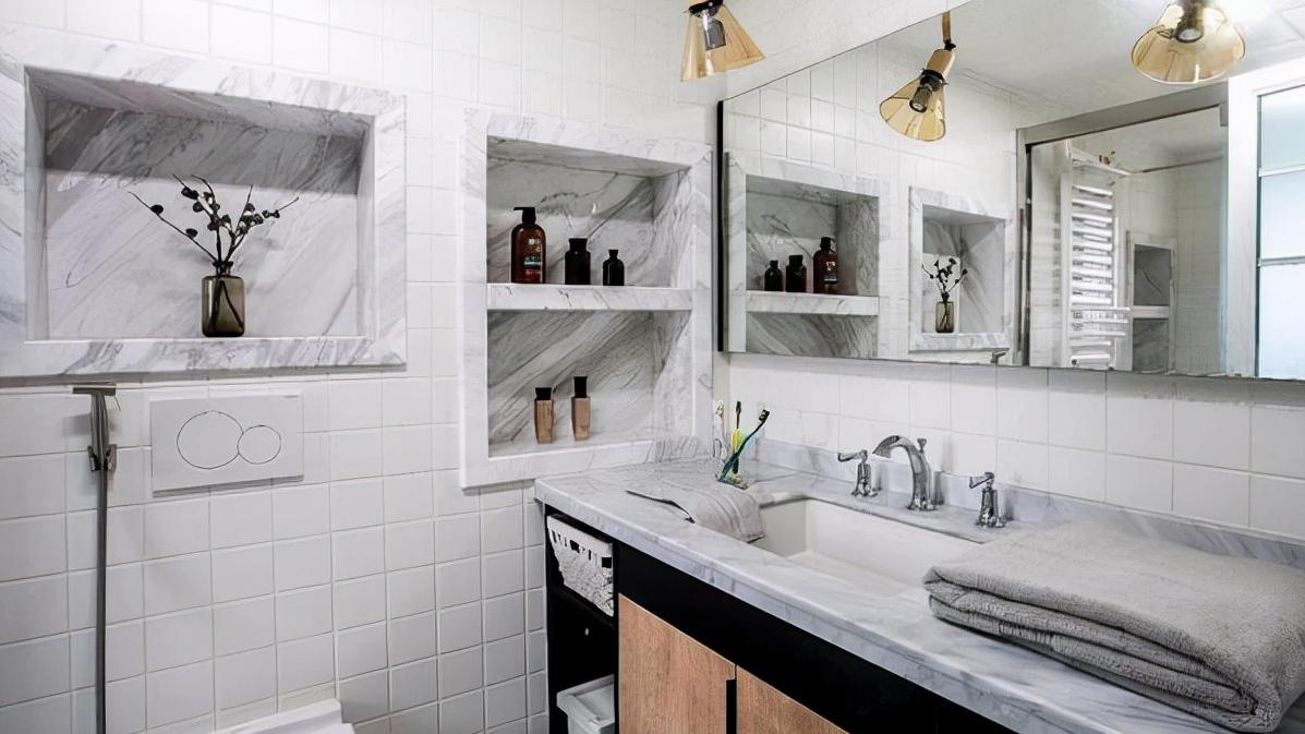 卫生间要装的5个“先进设计”，干净整洁上档次，家里亮堂多了