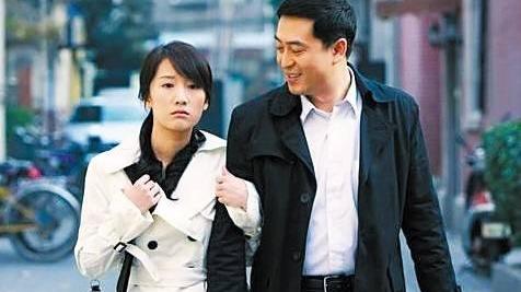 天亮了|12年后，重温《蜗居》：这段婚外情让人不寒而栗，好讽刺的爱情！