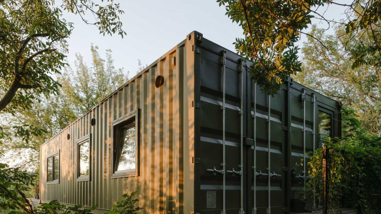 WIERCINSKI STUDIO丨波兰波兹南的便携式小屋