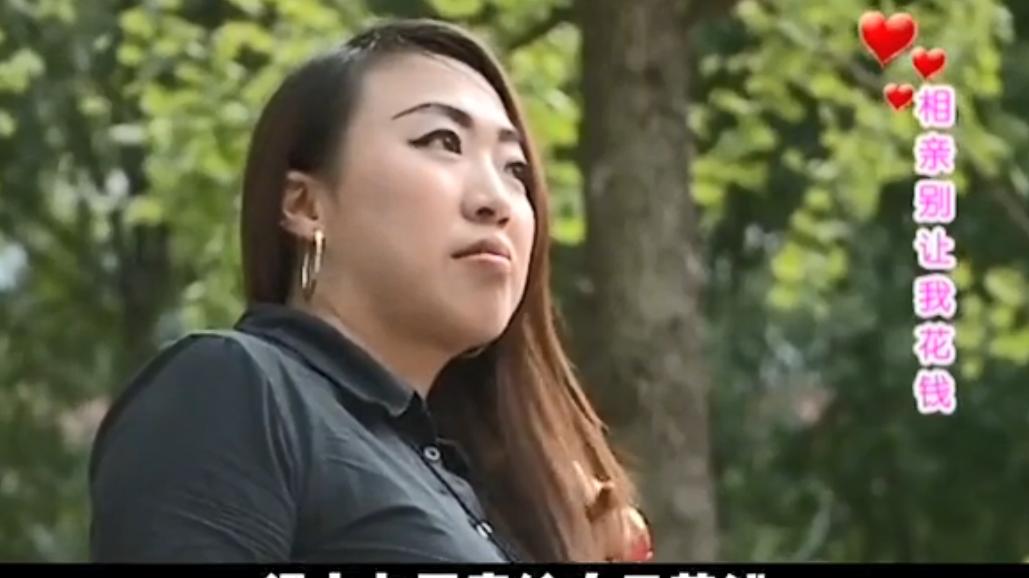 原稿 重庆大姐相亲，要求男人肯为自己花钱，因为一条丝袜差点“黄了”