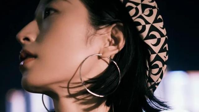 衬衫 你适合长发还是短发？关键还是要看“脸型”，别再被理发师忽悠了