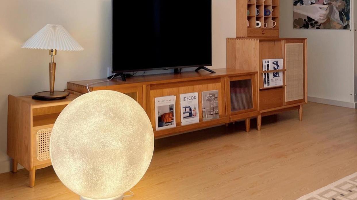 不顾亲友反对坚持穷装，126㎡家只刷漆不吊顶，效果反而温馨治愈