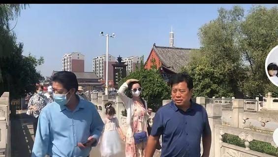 杜新枝：你们一家都住在我精装修的134平大房子里，田静姐弟回应