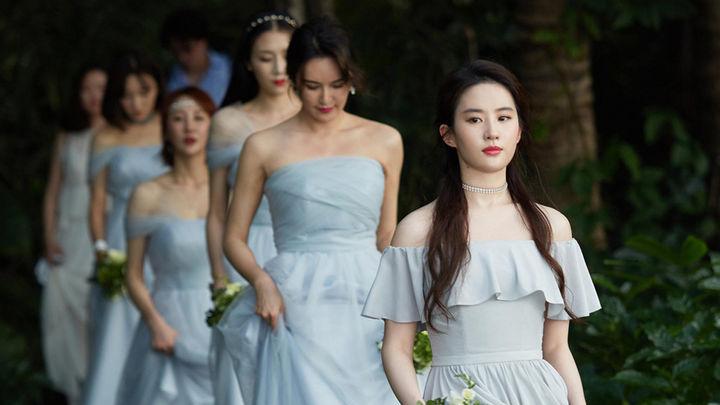 小黑裙 皮肤干到裂？5款高口碑孕妇身体乳，美白又保湿，白到停不下来