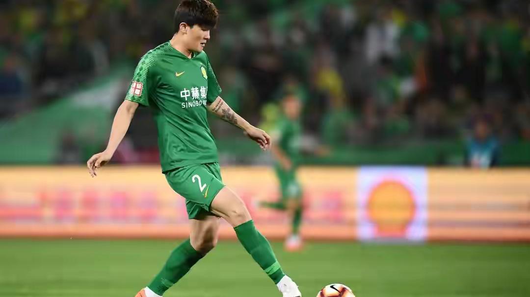 主教练宣！北京国安后防大将转会离队，签约登陆欧洲豪门