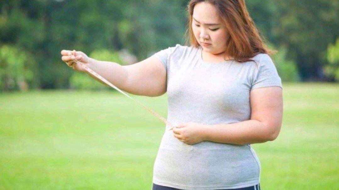 发型 减肥时期如何饮食为好？提醒：若不想腰上长赘肉，忌4物