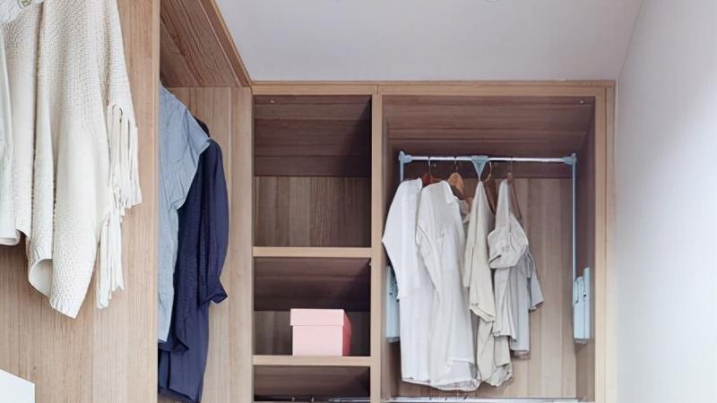 拥有一个衣帽间需要多少钱，赶紧为家里的女主人设计衣帽间吧