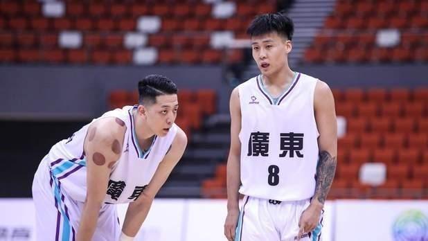 萌听小c姐|广东男篮终极计划或曝光！不要沈梓捷+胡金秋？网友：5连冠的节奏
