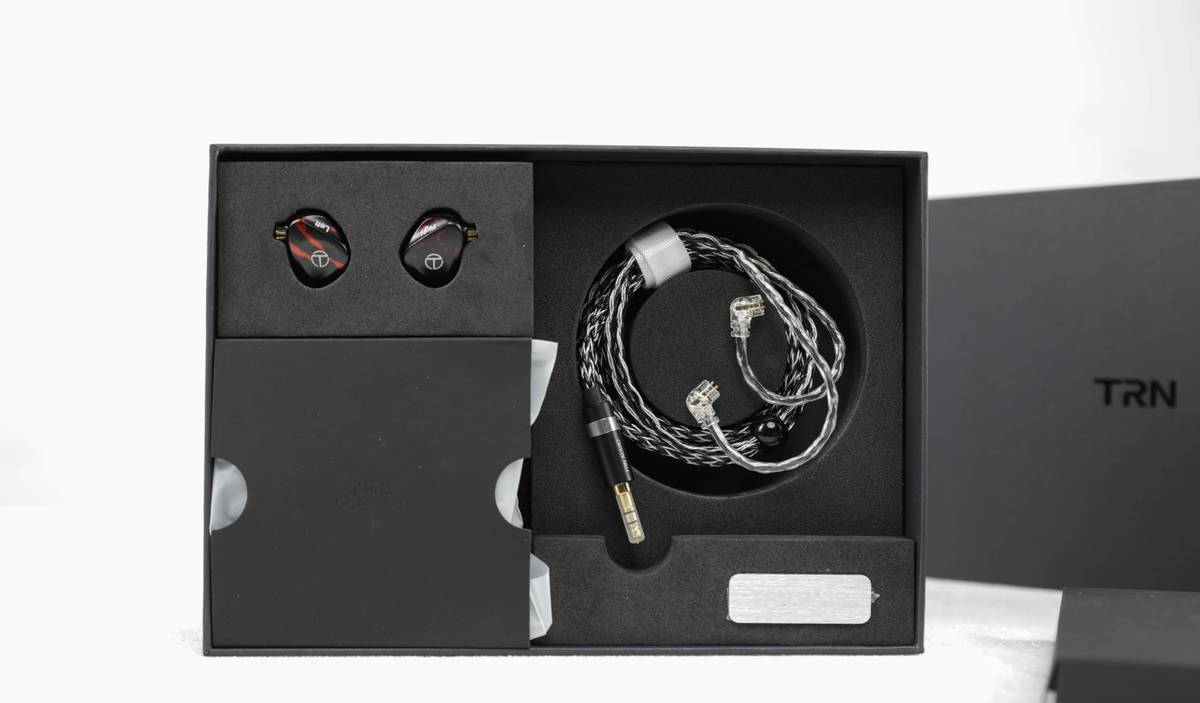 耳机|TRN BA15 十五单元HIFI耳机评测：用耳机给你开一场音乐会