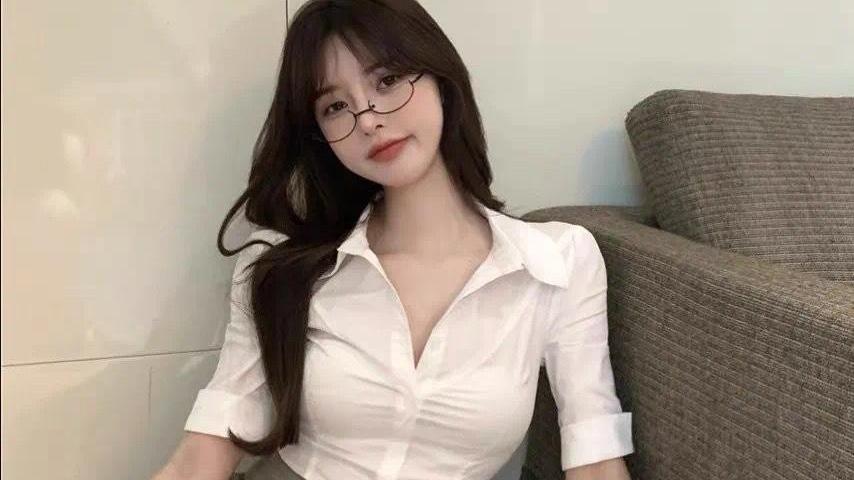 檬檬情柠 爱情是一个永恒的主题，不同的年代有着不同的爱情