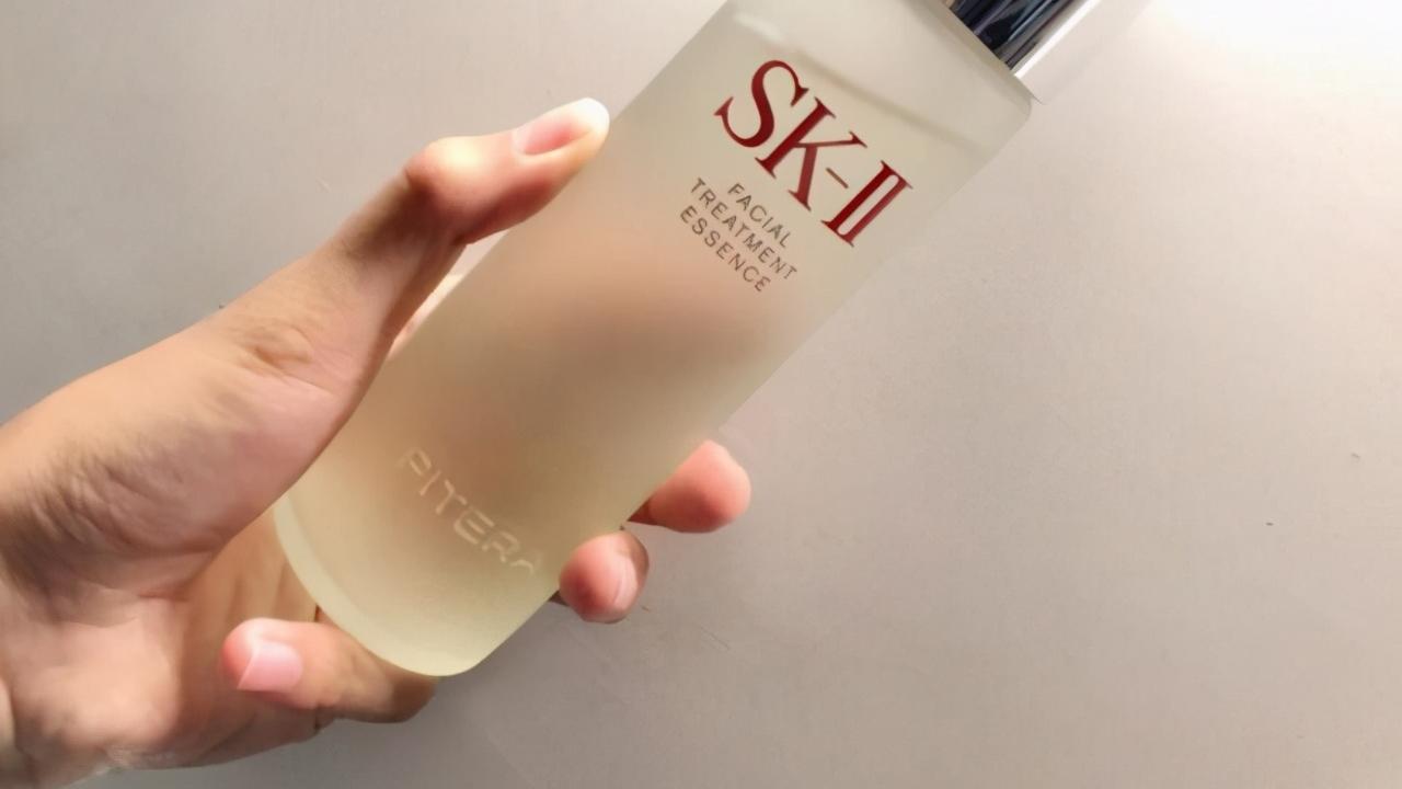 爽肤水|爽肤水推荐：控油补水保湿不油腻，油痘肌肤资深熬夜党都爱用