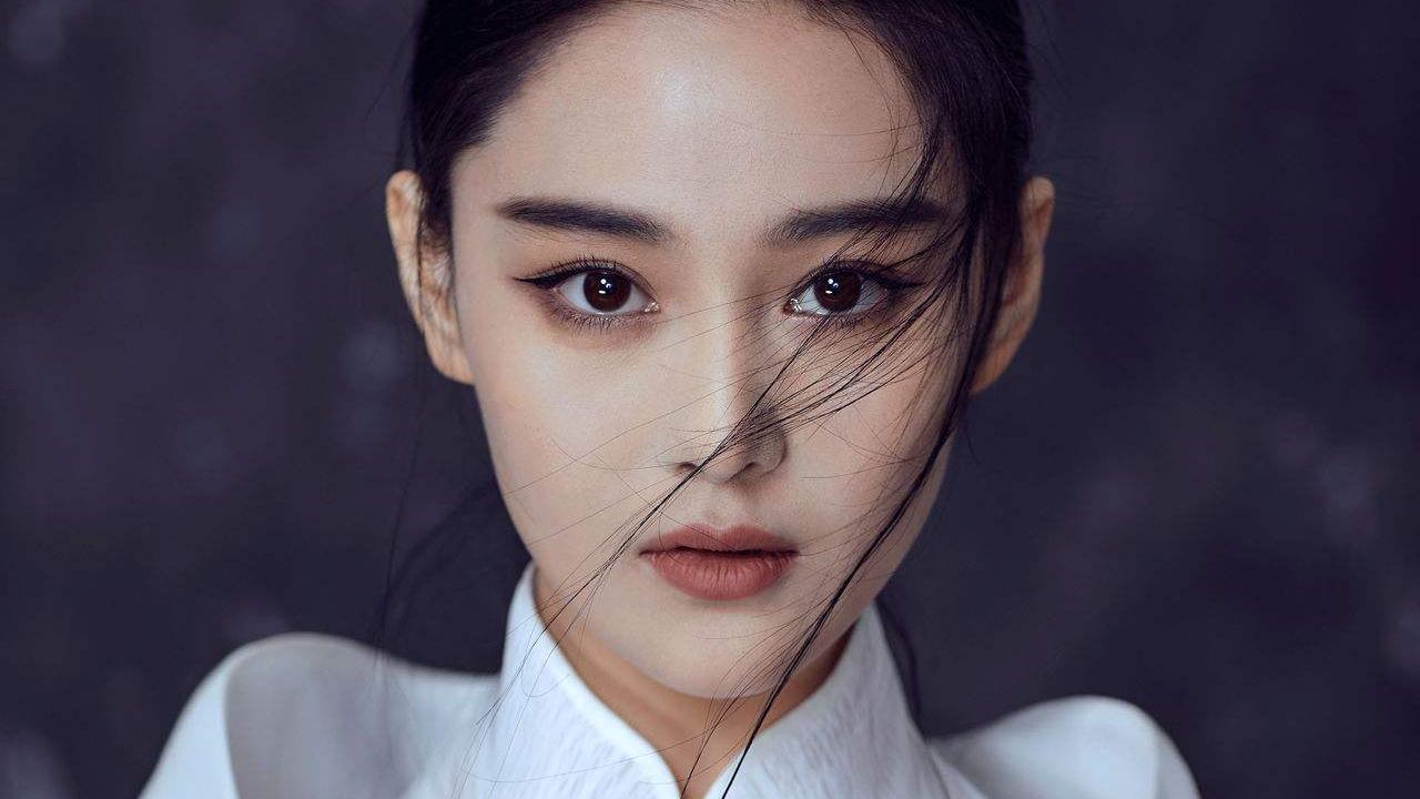 张馨予发文与粉丝互动，不再沉迷种花种菜，要努力奋斗事业