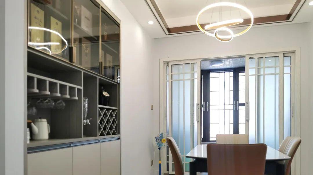 老公偏要改格局，装修完房子大1倍！邻居纷纷来参考~