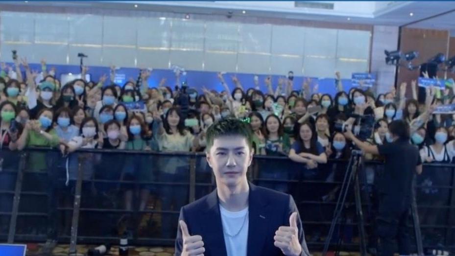 王一博|怎能不服？王一博生图再上热搜，从全网嘲讽到永远的神，只用了5天