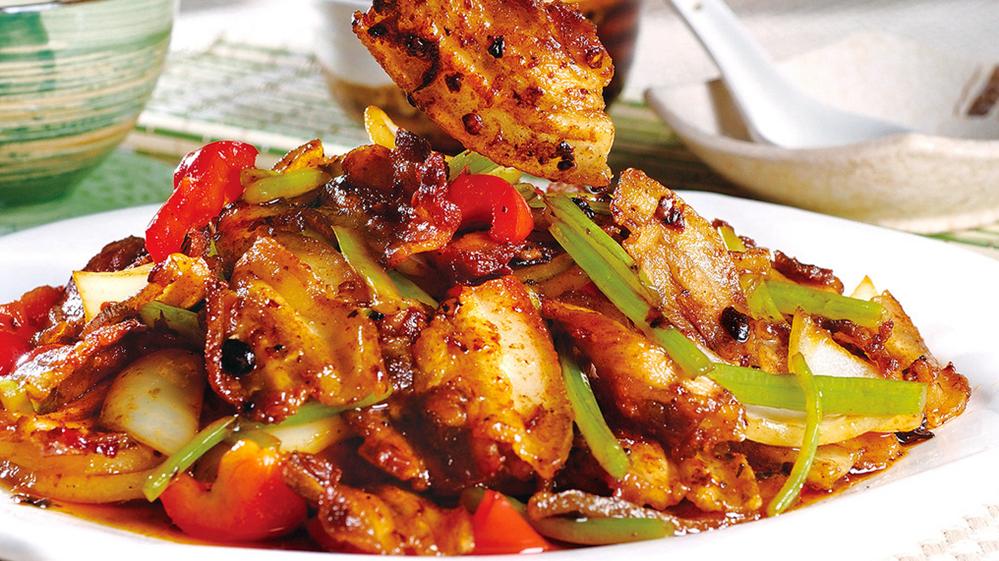 回锅肉|餐馆炒的回锅肉为什么那么好吃？方法很简单，肉片干香肥而不腻