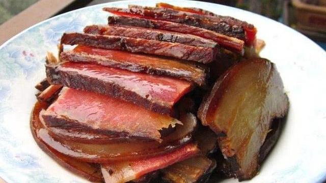 腊肉|“腊肉”风干好还是熏干好？很多人都弄错了，不懂等于白吃