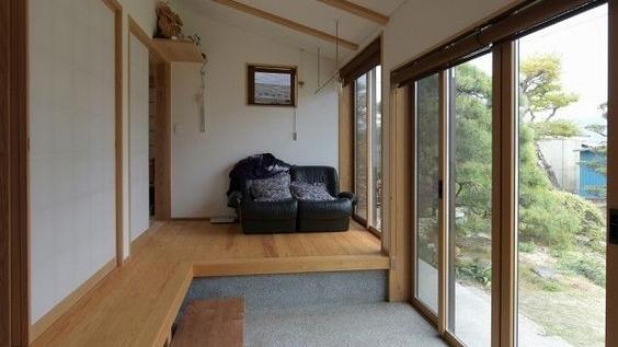 今天才知道，日本自建房入户装2道隔门，双重保温，为了有效供暖