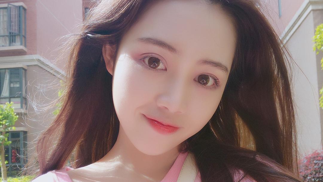 小鑫谈情感|迟到的深情和草率的爱情，那个更值得。