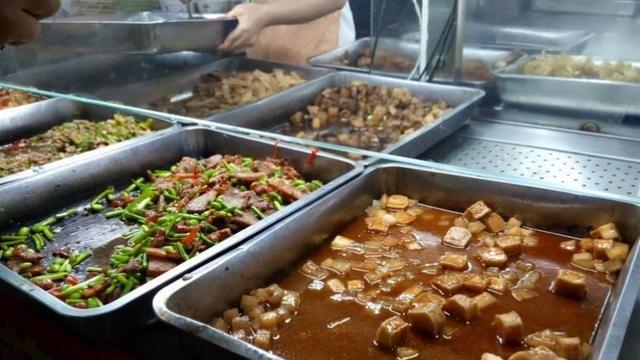 包子|韩国大学食堂的一日三餐，泡菜已经成为“常客”，留学生直言后悔